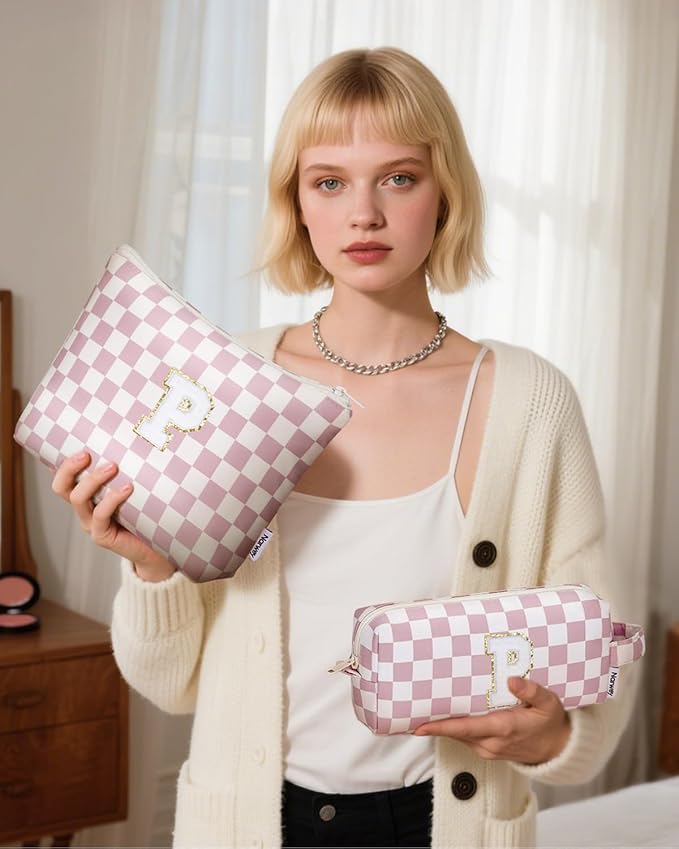 Narwey 2 Piece Personalized Initial Makeup Bag Checkered Cosmetic Bags, 6 8 10 11 12 13 14 16 18 Years Old Teen Girl Gifts Trendy Stuff Birthday Gifts for Women, Travel Toiletry Bag (Pink Letter P)
