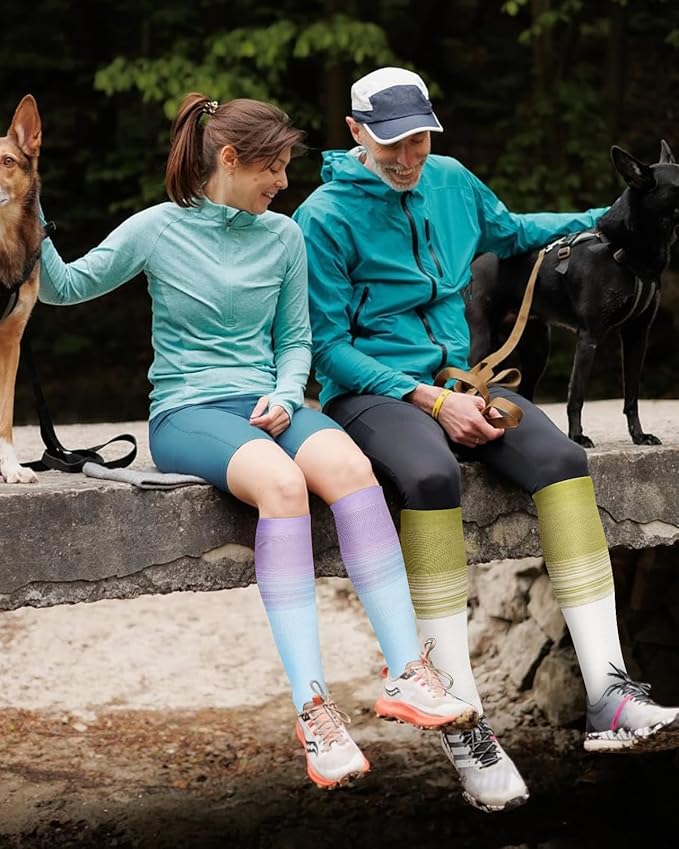 Bamboo Viscose Compression Socks for Women Men 2 Pairs 15-20mmHg Knee High Compression Socks Travel Nurse