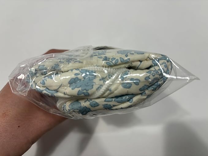 Prite Large Makeup Bag Cute Cosmetic Bag for Women Floral Coquette Aesthetic Toiletry Bag Travel Make Up Organizer Bag(Blue Flower)