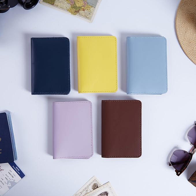 INCARNE US Passport Cover Clear - Travel Passport Wallet - Leather Passport Holder for Men Women Family with Card Slots & Note Compartmen - Sleeve Protector - Genuine Leather - Classic Blue