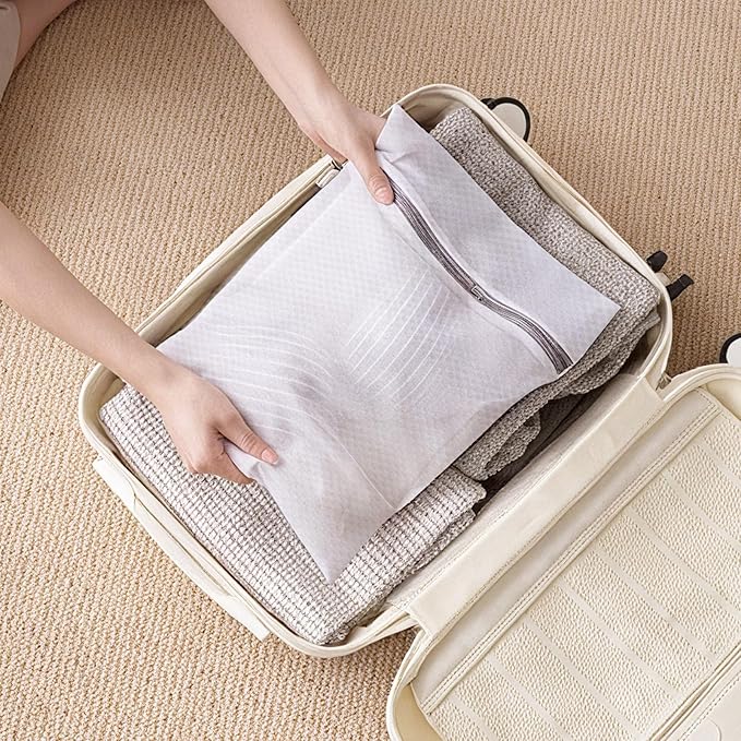 3Pcs Durable Honeycomb Mesh Laundry Bags(12 x 16 Inches) Delicates Laundry Bags for Travel, College, Dorm, Family And Apartment Dwellers