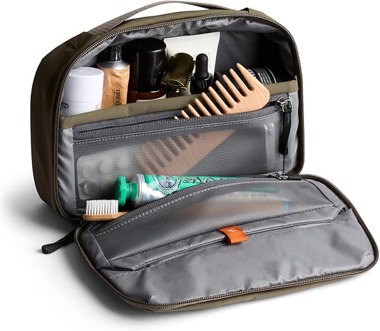 Bellroy Hanging Toiletry Kit (hanging 3 liter toiletry bag for men and women, and designed for travel) - SeaKelp