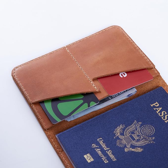 INCARNE US Passport Cover Clear - Travel Passport Wallet - Leather Passport Holder for Men Women Family with Card Slots & Note Compartmen - Sleeve Protector - Genuine Leather - Vintage Cognac