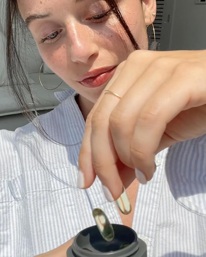 Cadence Travel Containers - Pill Case Set - Magnetic Travel Capsules,Daily Medicine Organizer for Pills, Supplements, & Vitamins - 7 Flex Smalls (0.56oz) for Weekly Pill Organizer - Sand