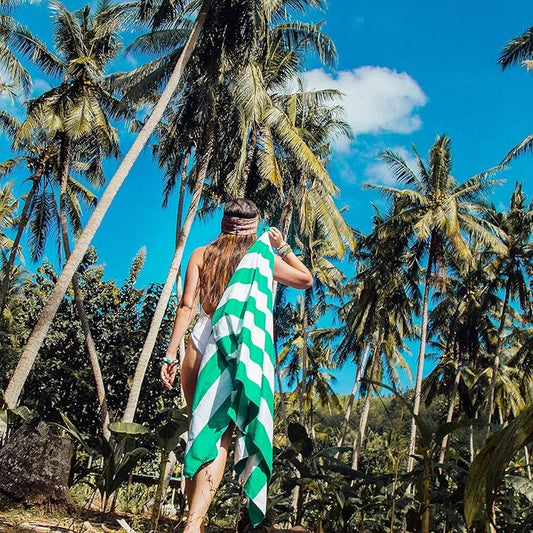 Dock & Bay Beach Towel - Quick Dry, Sand Free - Compact, Lightweight - 100% Recycled - Includes Bag - Cabana - Cancun Green - Extra Large (200x90cm, 78x35)