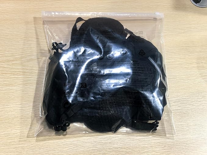 Running Vest for Women Men, Adjustable Chest Straps Running Hydration Vest with 1.5L Water Bladder, Lightweight Breathable Reflective Hydration Pack for Marathon, Trail, Hiking, Cycling