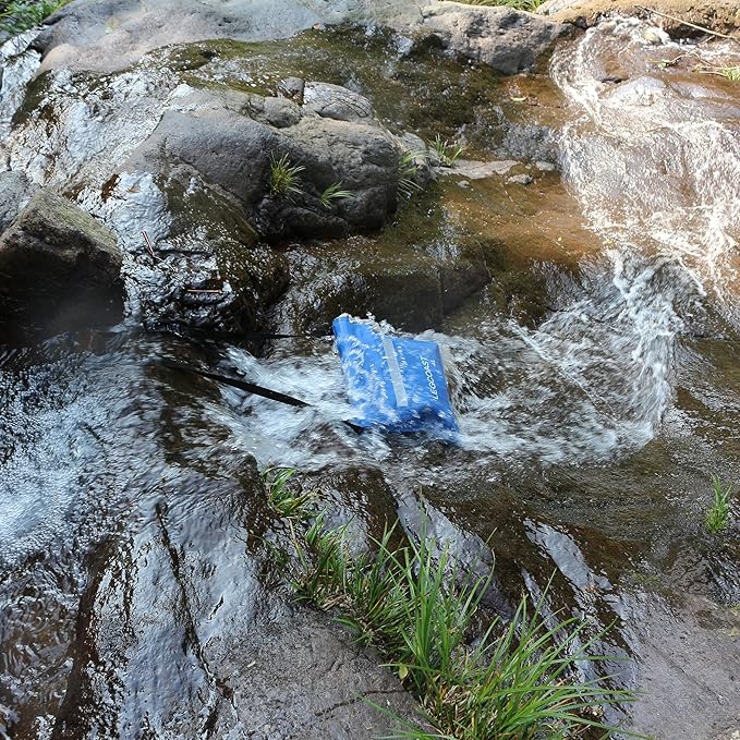 Waterproof Duffel Bag, IPX8 Waterproof Performance Dry Bag, Airtight Zipper Closure, Waterproof bag with diving function,80L large capacity, Large