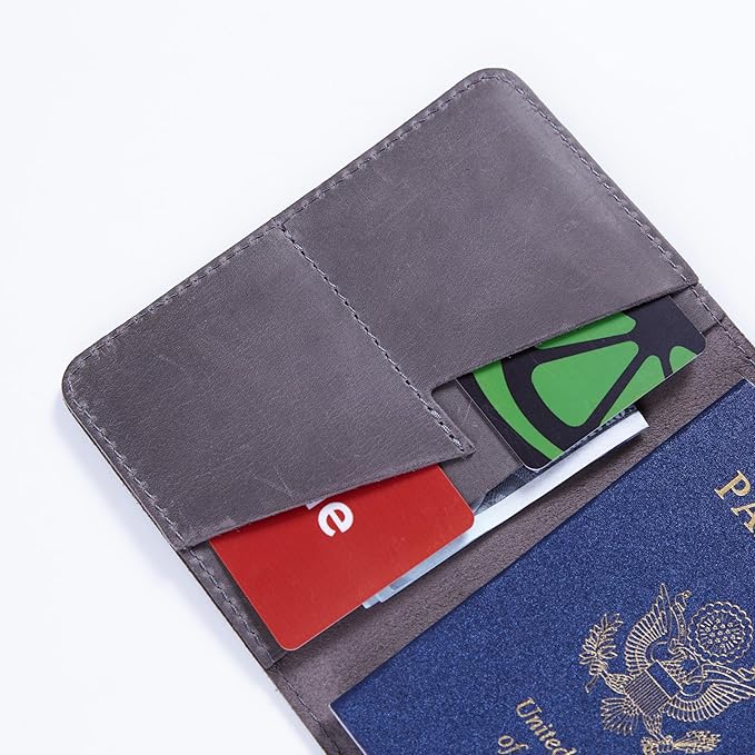 INCARNE US Passport Cover Clear - Travel Passport Wallet - Leather Passport Holder for Men Women Family with Card Slots & Note Compartmen - Sleeve Protector - Genuine Leather - Vintage Gray