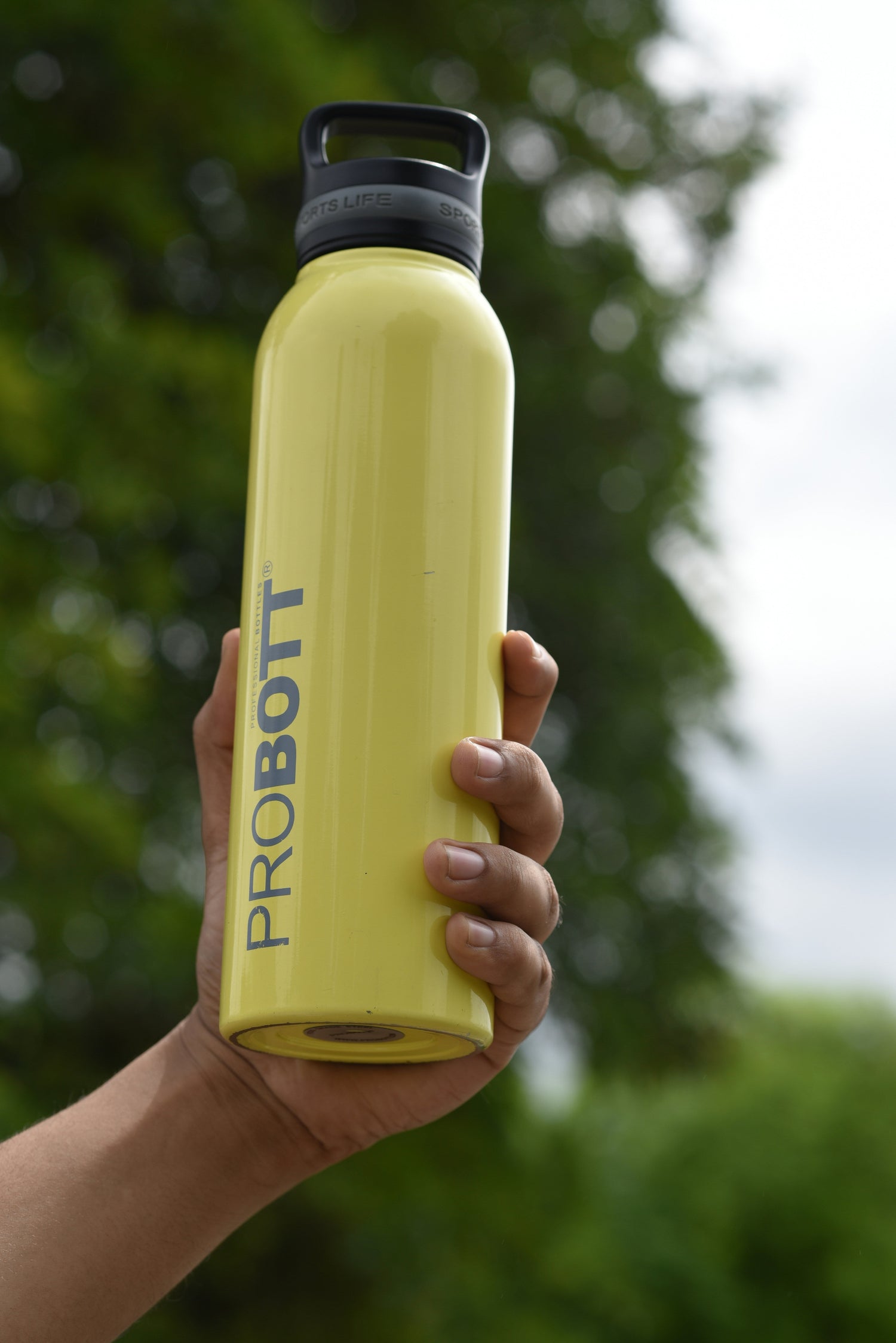 🧴 Travel Bottles & Containers