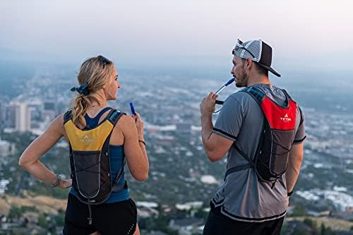 Teton Oasis/Trailrunner Hydration Backpack – Lightweight Water Pack with 2L/3L Bladder for Hiking, Running, Cycling, Biking – 2L/18L/22L Sizes – Sewn-in Rain Cover – Fits Men and Women