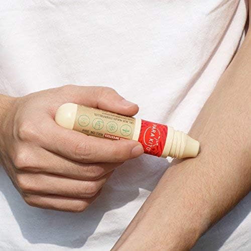 PARAKITO Roll-on Gel Mosquito Repellent for Kids & Adults | w/Citronella Oil | Travel Size Bug Repellent for Hiking & Camping Accessories | DEET-Free Protection (0.67 oz)