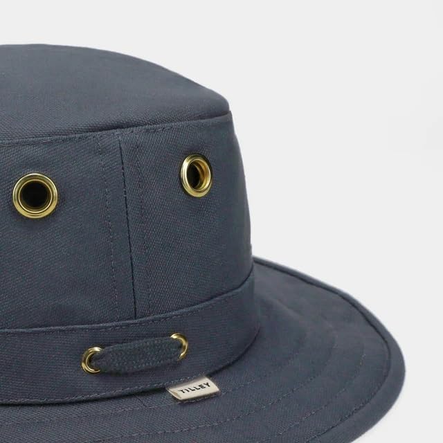 T5 Adventure Hat