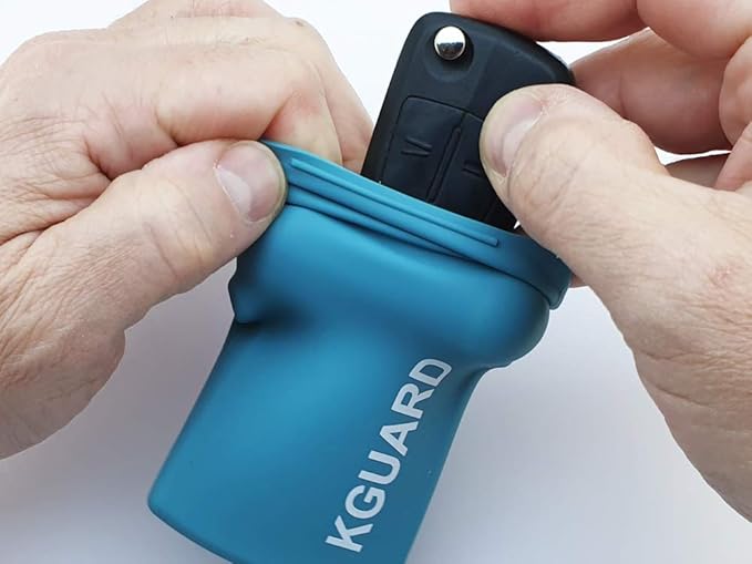 KGuard – IPX8 Waterproof Key Pouch (40 m) for Electronic Car Keys · 100% Soft, Compact and Comfortable · Ideal for Surfing, SUP, Kitesurfing, Windsurfing, Swimming and Watersports