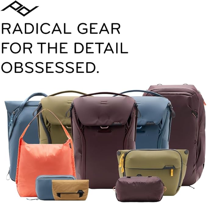 Peak Design Wash Pouch, Kelp, Weatherproof Travel Toiletry Bag, Upright or Hanging Toiletry Kit with Pockets, Magnetic Toothbrush Pocket, Wide UltraZip Opening, Toiletry Bag for Men and Women