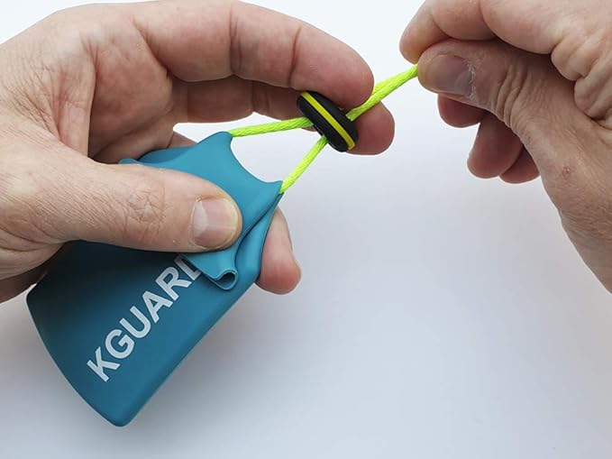 KGuard – IPX8 Waterproof Key Pouch (40 m) for Electronic Car Keys · 100% Soft, Compact and Comfortable · Ideal for Surfing, SUP, Kitesurfing, Windsurfing, Swimming and Watersports