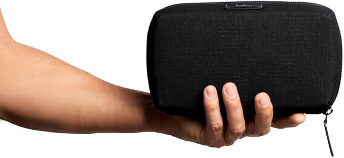 Bellroy Tech Kit (Tech Accessories Organizer Pouch, Zipper Closure Design, Stores Power Bank, Phone Charger, Cables & More, Internal)