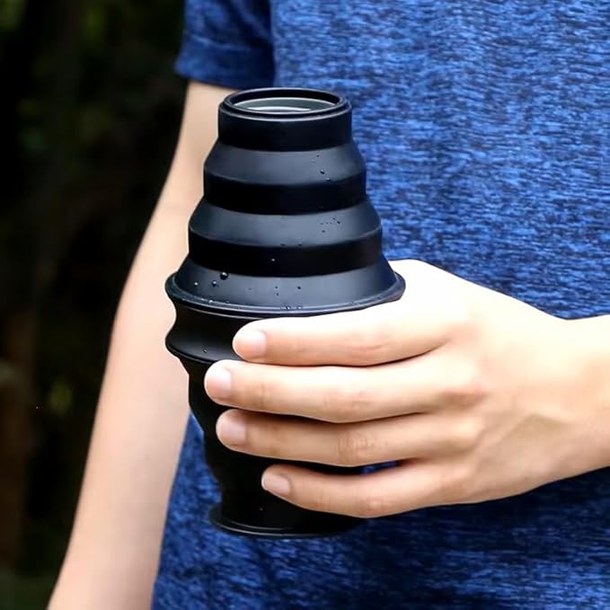 Collapsible Silicone Water Bottle - Foldable, Lightweight, and BPA-Free | 500ml (17oz) Reusable Leakproof Bottle for Camping, Travel, and Gym | Compact & Durable with Carabiner - Black