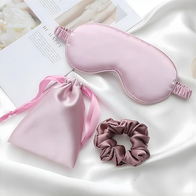 Silk Satin Sleeping Eye Mask, Light Purple Sleep Eye Mask Night Blindfold for Women and Men, Soft Breathable Blackout Eyeshade Eye Cover for Travel, Wedding Bridesmaid Gift