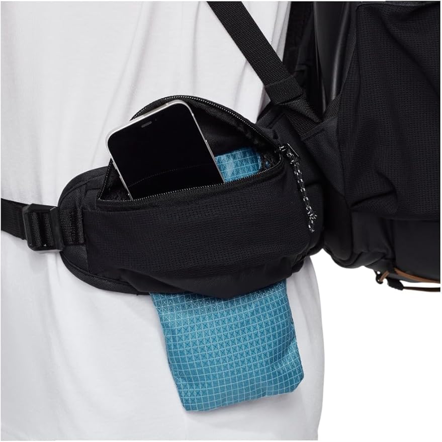 Mammut Ducan 22 – Unisex Outdoor Backpack for Hiking, Running, and Everyday Adventures, Sapphire-Black, 22L