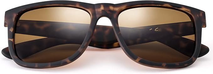UV400 Polarized Sunglasses Men Women, Classic Square Lightweight Shades, Anti-Glare HD Trendy Sunnies for Leisure