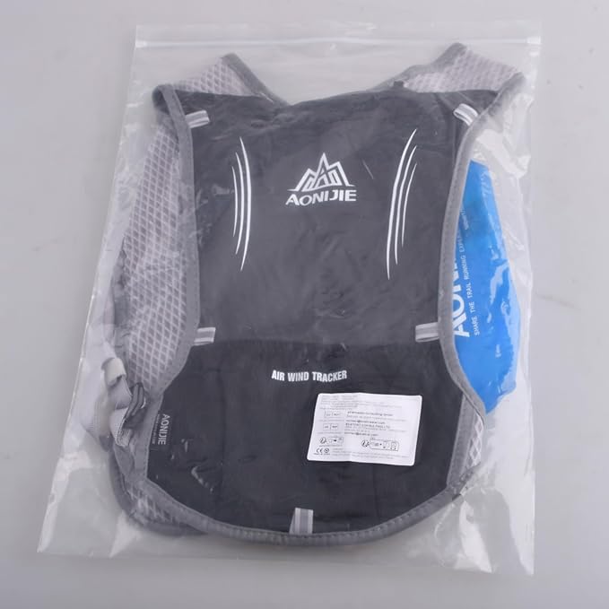 TRIWONDER Hydration Running Vest Backpack, Lightweight Water Pack for Men Women Hydration Backpack for Trail Race, Hiking, Cycling, Climbing, Camping, Jogging, Marathon