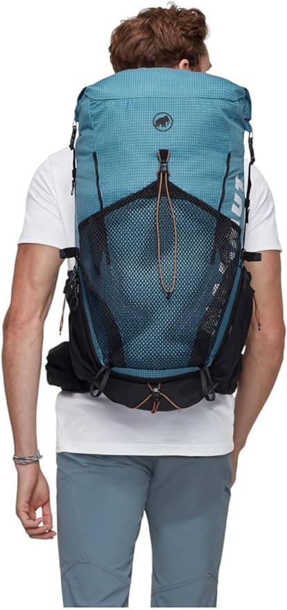 Mammut Ducan 22 – Unisex Outdoor Backpack for Hiking, Running, and Everyday Adventures, Sapphire-Black, 22L