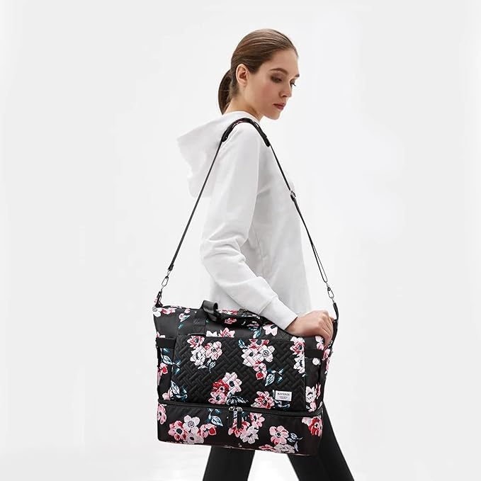 Duffle Bag for Travel, Weekender Bag with Shoe Compartment, Carry On Overnight Bag for Women with Toiletry Bag, Gym Bag with Wet Pocket, Hospital Bags for Labor and Delivery Beige