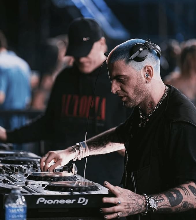 Eargasm High Fidelity Earplugs with Blue Filters - Reusable Noise Reduction Hearing Protection Ear-Plugs with Carrying Case for Concerts, Festivals, Raves, Musicians, Live Music, Sporting Events