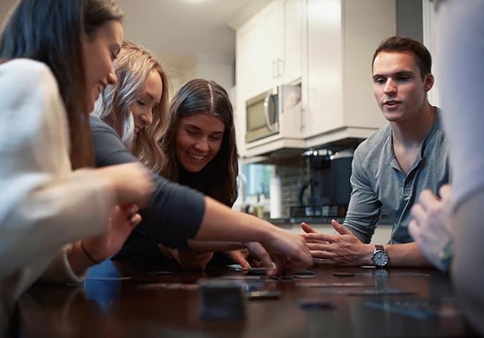 5-Minute Mystery | A Fast-Paced, Real-Time Cooperative Detective Board Game for Families | Solve The Case Before Time Runs Out | Ages 8+ | 1–6 Players
