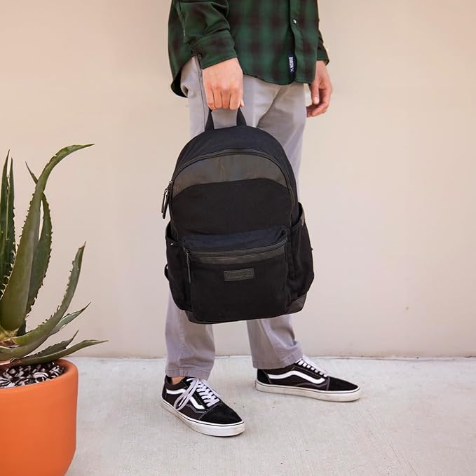 Wrangler Powell Backpack for Travel Classic Logo Water Resistant Casual Daypack for Travel with Padded Laptop Notebook Sleeve (Black)