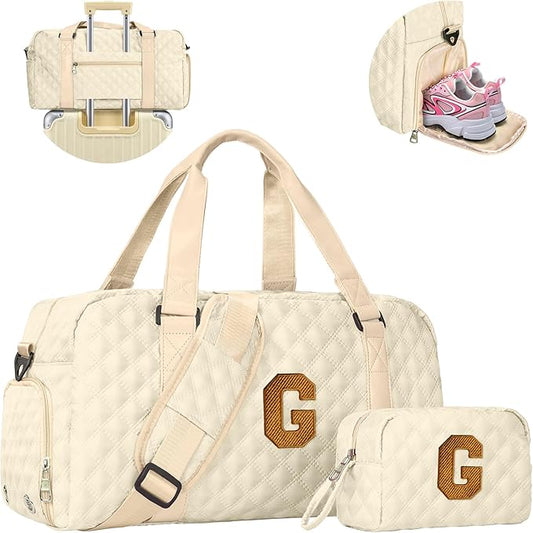 Elilier Personalized Gifts for Girls 8-18 Age, Initial Travel Duffel Bag, Gym Bag, Gift for Kids, Monogram Overnight Bag, Niece Gifts Mother In Law Gifts Birthday Gifts, Graduation Gifts