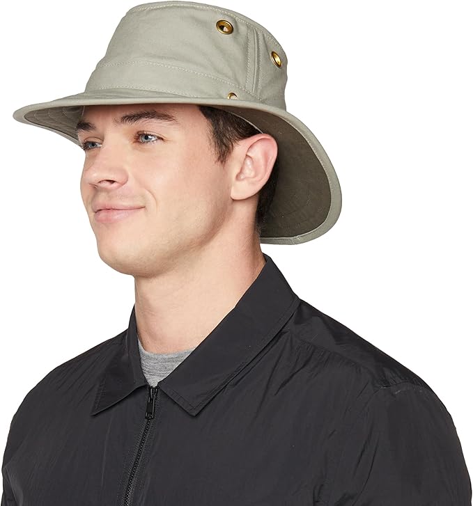 T5 Adventure Hat