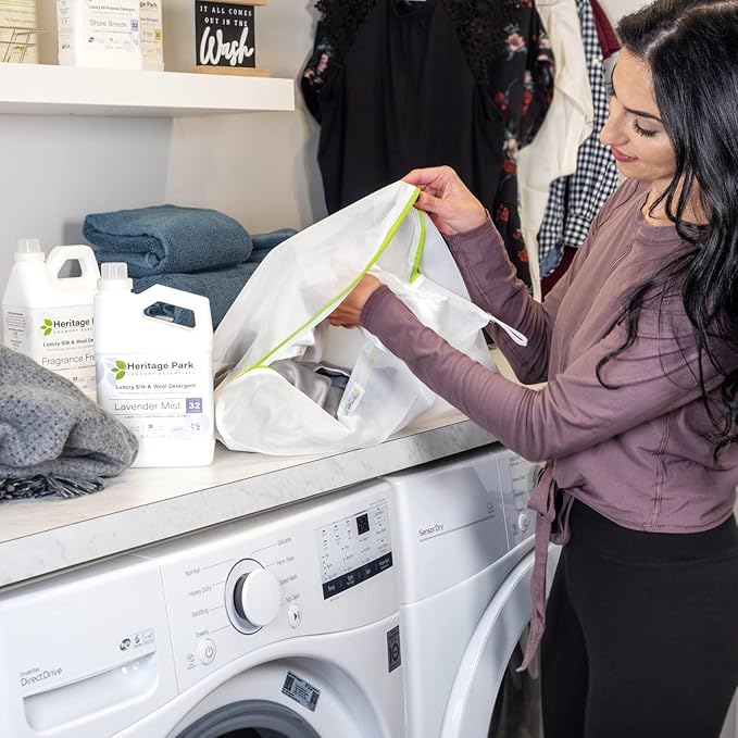 Heritage Park Fine Mesh Laundry Bags - Micro Mesh for Safely Washing Delicates - Gusseted Bottom for Extra Space, Hidden Zipper, and Convenient Hanging Loop - Pack of 2 Large (20" x 24")