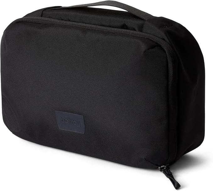 Bellroy Hanging Toiletry Kit (hanging 3 liter toiletry bag for men and women, and designed for travel) - Black
