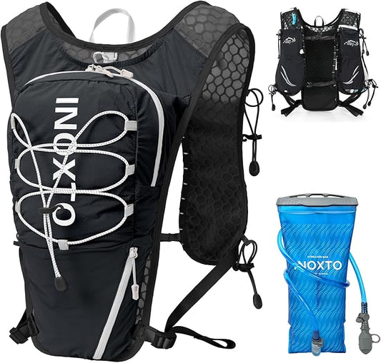 Running Vest for Women Men, Adjustable Chest Straps Running Hydration Vest with 500ml Soft Flask, Lightweight Breathable Reflective Hydration Backpack for Hiking