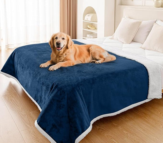Smiry Waterproof Blanket Throw for Large Dogs, Soft Reversible Dog Blanket for Sofa Couch Bed, Washable Leakproof Sherpa Fleece Furniture Couch Protector(60"x80", Navy/White)