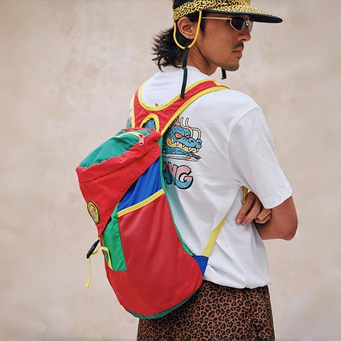 Packable Backpack, Lightweight Hiking Daypack for Men & Women, 18L Foldable Water-Resistant Small Backpack with Color Block Design for Outdoor Trekking Camping Trav