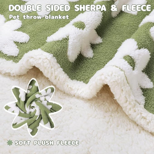Luciphia Waterproof Pet Blanket for Medium Large Dogs Washable Fluffy Thick Jacquard Shag Fleece Warm Sherpa 3D Textured Flower Print for Cats Puppy Couch Protection (Green,57x40 inches)