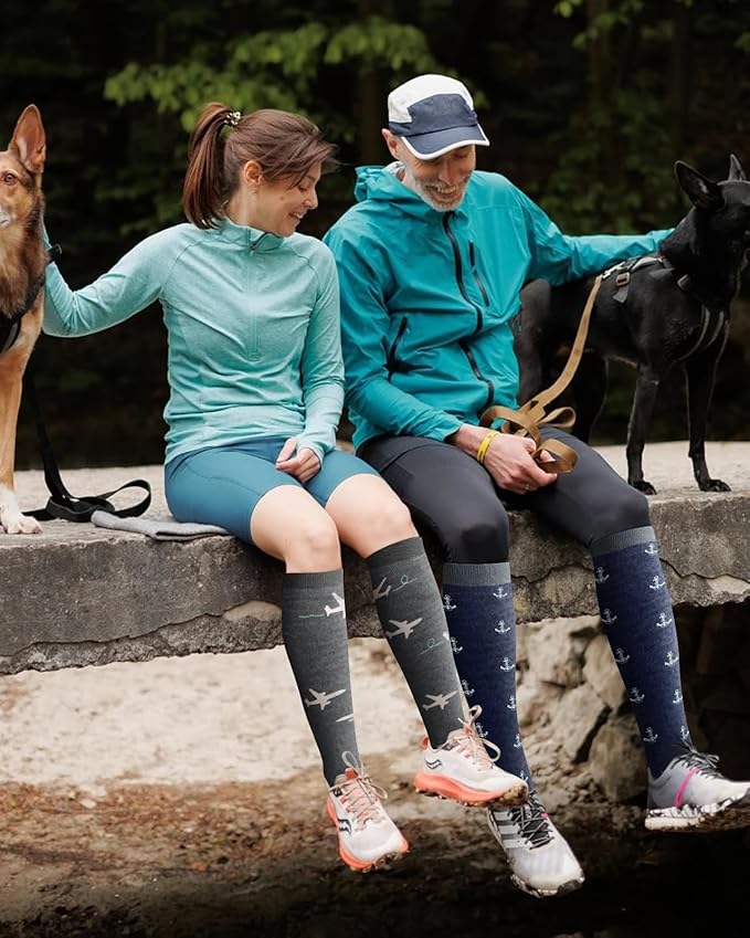 Bamboo Viscose Compression Socks for Women Men 2 Pairs 15-20mmHg Knee High Compression Socks Travel Nurse