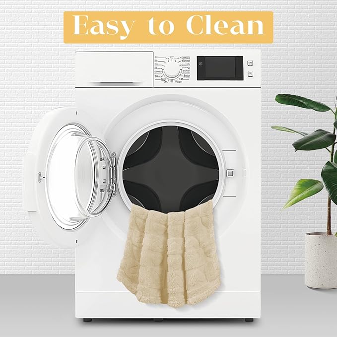 MACEVIA Fluffy Fleece Dog Blankets,Warm Soft Fuzzy Pets Blanket for Puppy,Small,Medium,Large Dogs and Cats,Plush Pet Throws for Bed,Couch,Sofa,Travel(24x29 Inch,Cream)