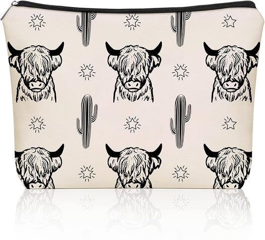 Western Cow Gifts Makeup Bag: Versatile Highland Cow -Themed Cosmetic Bags，Perfect for Teen Girls, Women & Cowgirl Stuff - Ideal Gift for Travel, Parties, Birthdays, Christmas.
