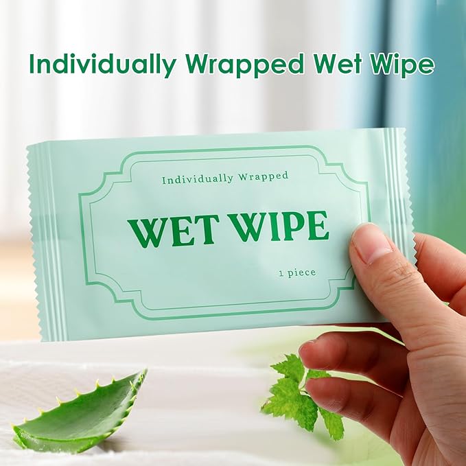 300 Pack Wet Wipes Individually Wrapped, Aloe Vera Hand Wipes, Wet Wipe Bulk Individual Hand Wipe,Travel Size Wipes Quick Hands Cleaning for Travel Wedding Restaurant Barbecue(Green)