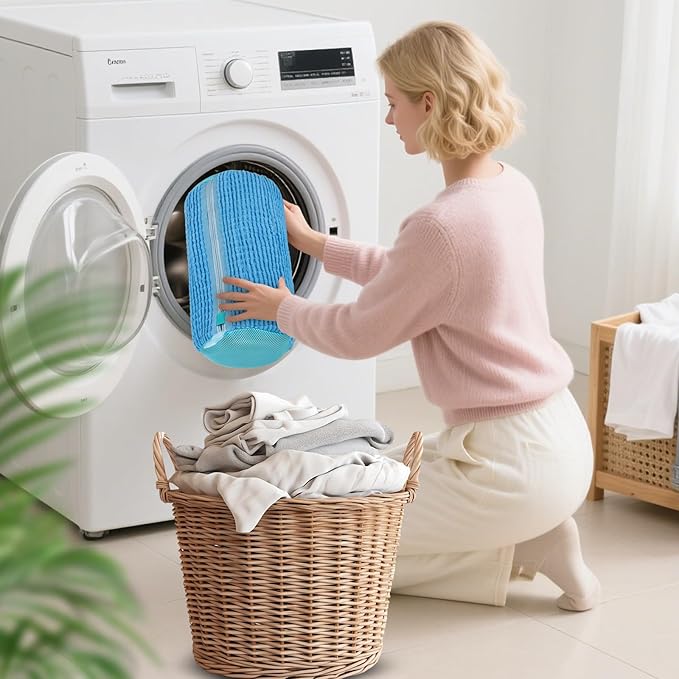 Shoe Washing Machine Bag Deep Clean 2pc Reusable Shoe Cleaning Bags Laundry Shoe Bag for Washer and Dryer Includes 2 Storage Dust Bags for Sneaker Tennis Shoes With Self-locking Zipper Blue