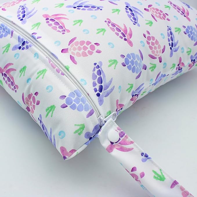 Wet Dry Bag Waterproof Reusable Wet Bag for Swimsuit, Travel, Beach, Pool, Bathing Suit, Diapers, Dirty Yoga Gym Clothes Daycare Organizer One Zippered Pocket (fish turtle)