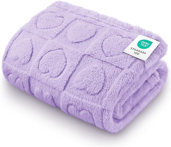 Luciphia Small Dog Blanket Washable Pet Bed Cover Soft Fluffy Puppy Blanket with Premium Fleece 300GSM Cozy Calming Cat Blankets for Indoor Cats Light Purple 41x31 inch