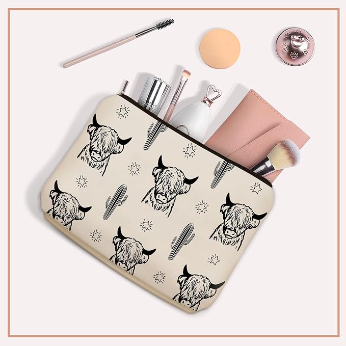 Western Cow Gifts Makeup Bag: Versatile Highland Cow -Themed Cosmetic Bags，Perfect for Teen Girls, Women & Cowgirl Stuff - Ideal Gift for Travel, Parties, Birthdays, Christmas.