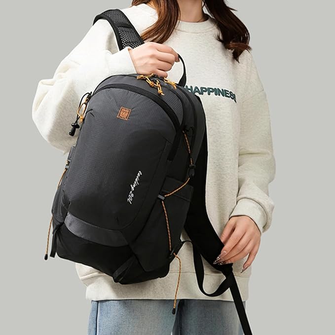 W WINTMING Small Hiking Backpack Travel Backpacks 20L Lightweight Hiking Daypack for Women Men Camping Daily Commuting (Black)