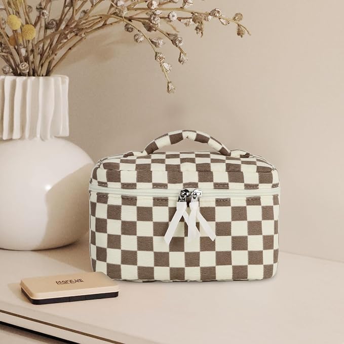 Prite Corduroy Makeup Bag Quilted Makeup Bag Large Floral Cosmetic Bag for Women Cute Travel Toiletry Bag with Handle(Light Checkerboard)