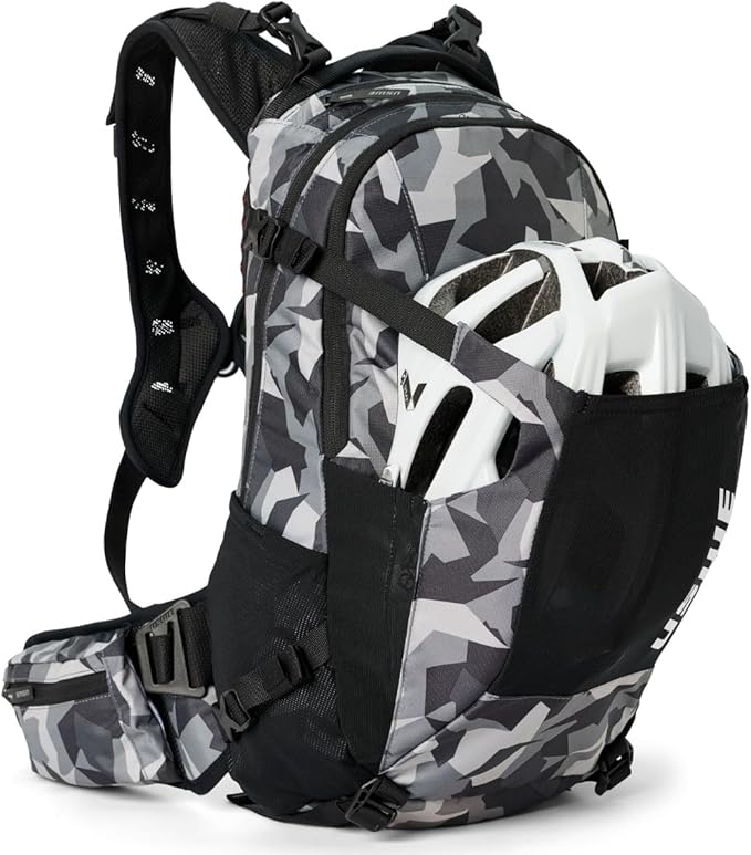 USWE Shred 25L Backpack, a High End Daypack for MTB, E-MTB, Mountain Bike, Camo/Black