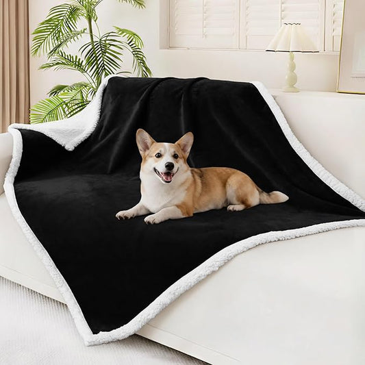 Smiry Waterproof Blanket Throw for Large Dogs, Soft Reversible Dog Blanket for Sofa Couch Bed, Washable Leakproof Sherpa Fleece Furniture Couch Protector(50"x60", Black/White)